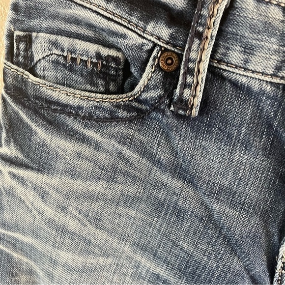 BKE Aiden Bootleg Jeans size 27 regular distressed - Picture 9 of 14